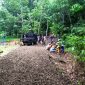 BPD Desa Sisobahili Kecamatan Afulu, memantau proyek yang anggarannya bersumber dari Dana Desa setempat. FEBEANUS ZALUKHU/BALUSENIAS.COM