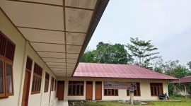 Gedung SMA Swasta Dian Ilmu Nusantara yang baru selesai dibangun, tampak bersih dan asri. SUSIMAWATI GULO/BALUSENIAS.COM
