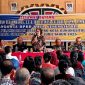 Poltisi Partai Golkar, Fatinasa Zalukhu, menegaskan tekad untuk memperjuangkan aspirasi warga Desa Hilina'a Kecamatan Gunungsitoli dalam Reses Masa Sidang II pada Kamis, 19 Juni 2025. AVRIL LAOLI/BALUSENIAS.COM 