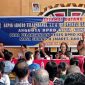 Politisi Partai NasDem, Arofao Telaumbanua, berbicara dalam Reses Masa Sidang II DPRD Kota Gunungsitoli pada Kamis, 19 Juni 2025. JOJOR MASIHOL MARITO/BALUSENIAS.COM