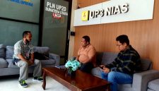 PT PLN Unit Pelaksana Pelayanan Pelanggan Area Nias menerima kunjungan Ketua DPC Komando Garuda Sakti Aliansi Indonesia Kota Gunungsitoli, Temasokhi Zebua pada Kamis, 26 Juni 2025. AVRIL LAOLI/BALUSENIAS.COM