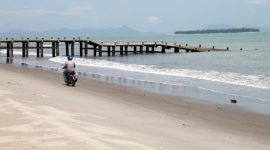 Salah satu dermaga atau Steiger di Kabupaten Tapanuli Tengah yang dibangun untuk membantu nelayan setempat. JOJOR MASIHOL MARITO/BALUSENIAS.COM