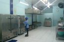 Dapur MBG Simaeasi menggunakan peralatan dapur sebagaimana ditentukan Badan Gizi Nasional. JOJOR MASIHOL MARITO/BALUSENIAS.COM